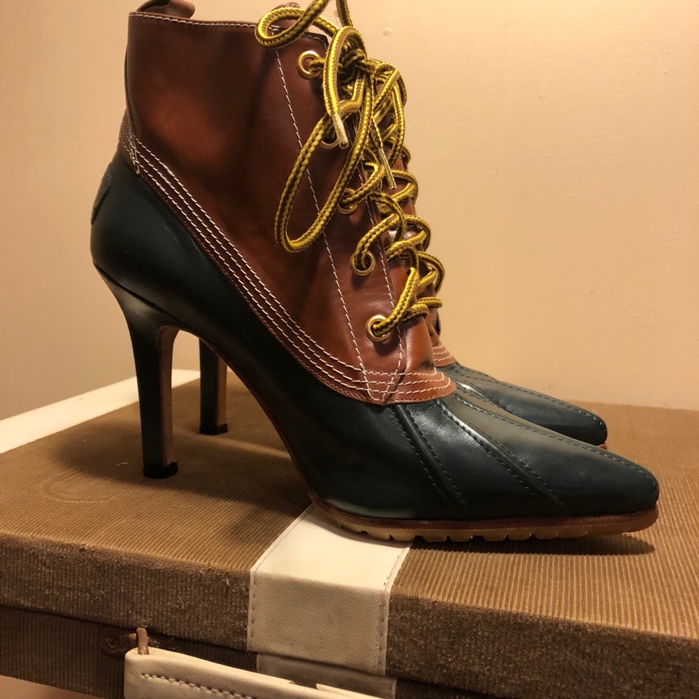 Manolo Blahnik okla stiletto/boot. Vintage - Picture 1 of 8
